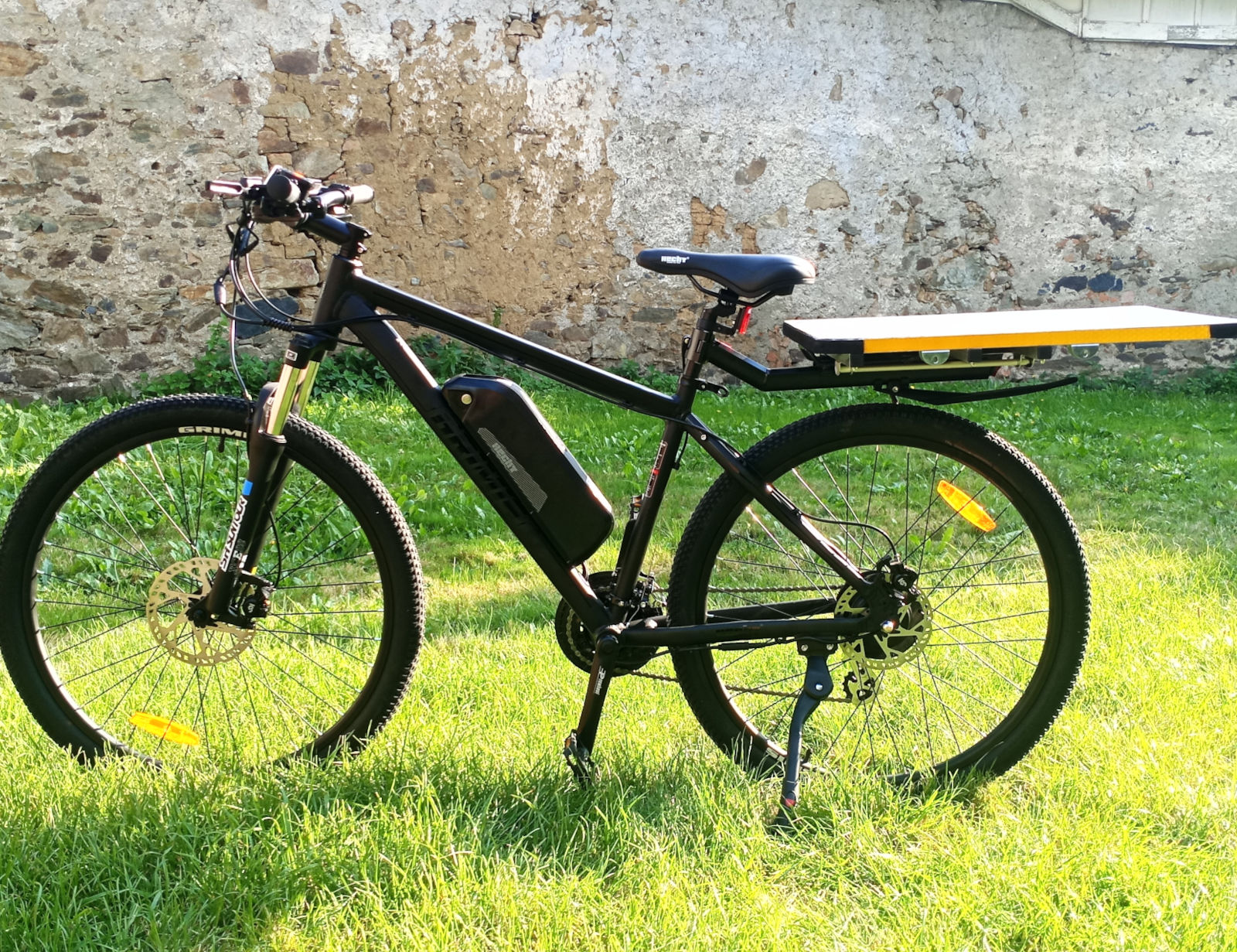 CycloSun Sport Solar Charger For Electric Bikes